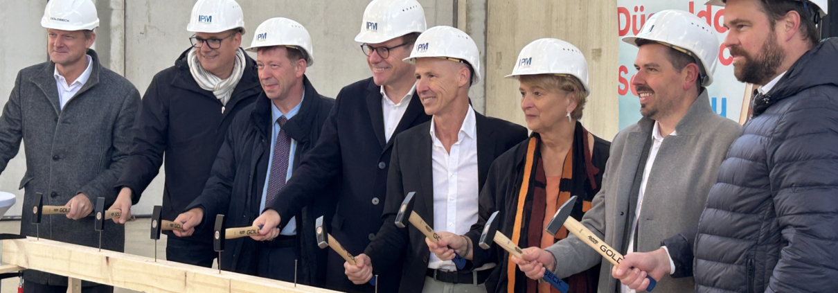 Richtfest Turnhalle Redinghovenstraße